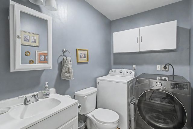 51 Meadow Brook Lane, Fletcher, VT 05444