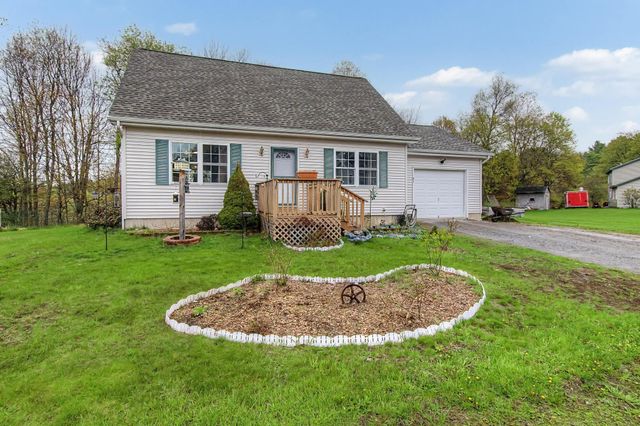 51 Meadow Brook Lane, Fletcher, VT 05444