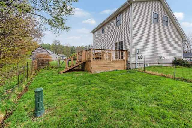 51 Meadow Brook Lane, Fletcher, VT 05444