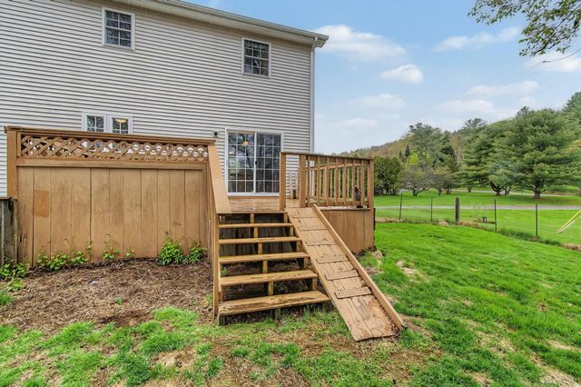 51 Meadow Brook Lane, Fletcher, VT 05444