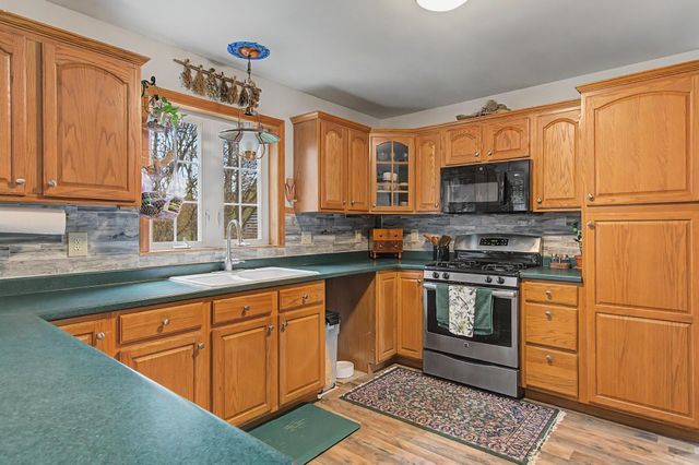 51 Meadow Brook Lane, Fletcher, VT 05444
