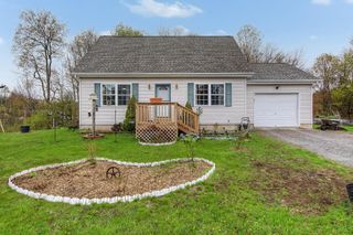 51 Meadow Brook Lane, Fletcher, VT 05444