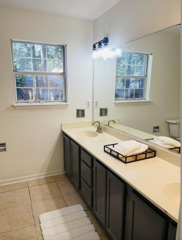 102 Welwyn Road, Summerville, SC 29485