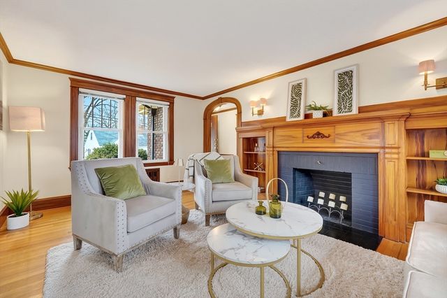 50 Cerdan Ave, Boston, MA 02132