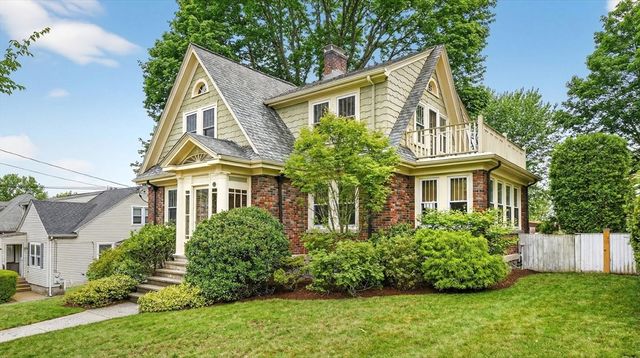 50 Cerdan Ave, Boston, MA 02132