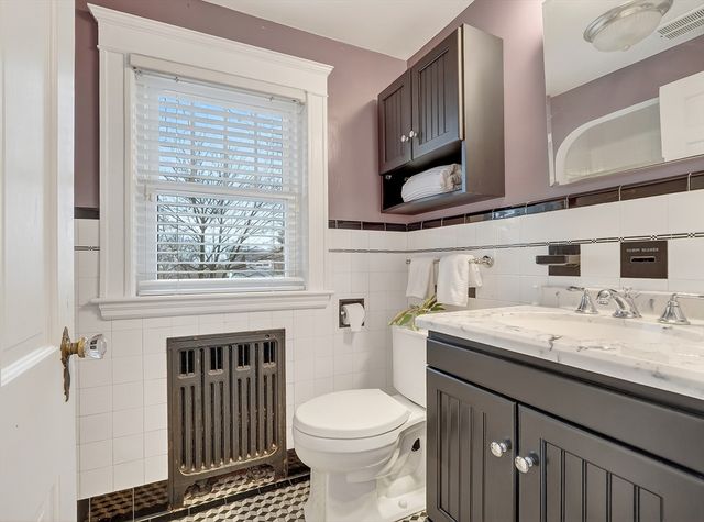 50 Cerdan Ave, Boston, MA 02132