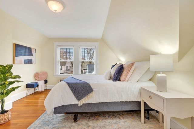 50 Cerdan Ave, Boston, MA 02132