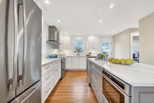 50 Cerdan Ave, Boston, MA 02132