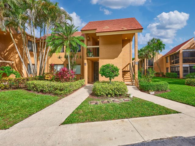 11262 Green Lake Drive 204, Boynton Beach, FL 33437