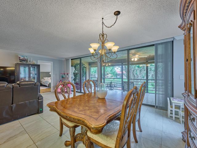 11262 Green Lake Drive 204, Boynton Beach, FL 33437