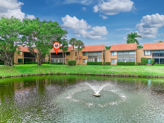 11262 Green Lake Drive 204, Boynton Beach, FL 33437