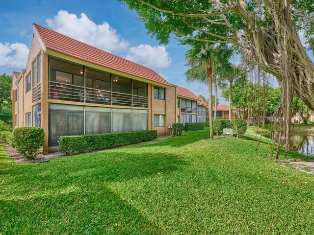 11262 Green Lake Drive 204, Boynton Beach, FL 33437