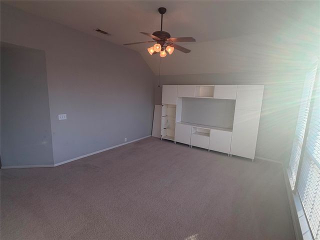 2712 Thorncreek Lane, Fort Worth, TX 76177