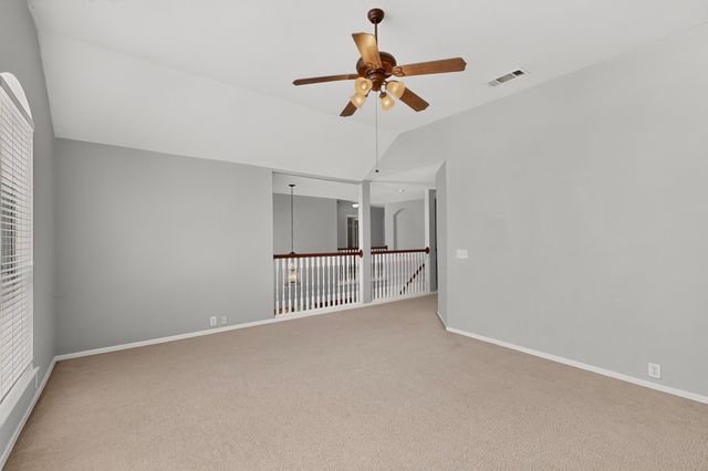 2712 Thorncreek Lane, Fort Worth, TX 76177