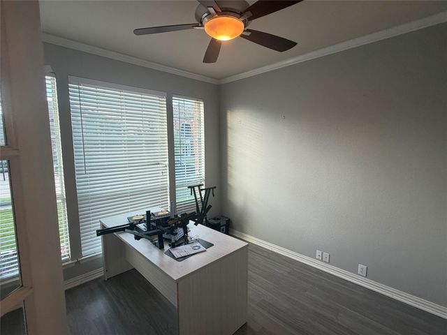 2712 Thorncreek Lane, Fort Worth, TX 76177