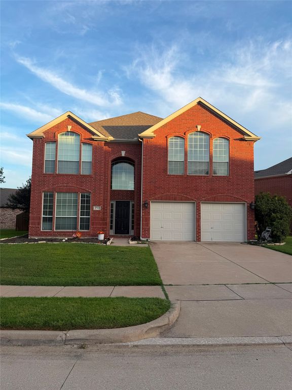 2712 Thorncreek Lane, Fort Worth, TX 76177