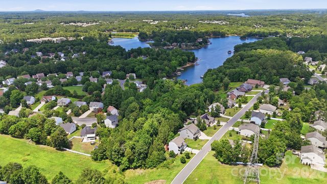 4870 Summerside Drive, Clover, SC 29710