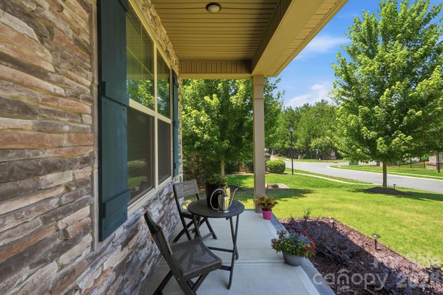 4870 Summerside Drive, Clover, SC 29710