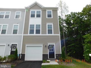 313 HUFF DR, Stafford, VA 22554