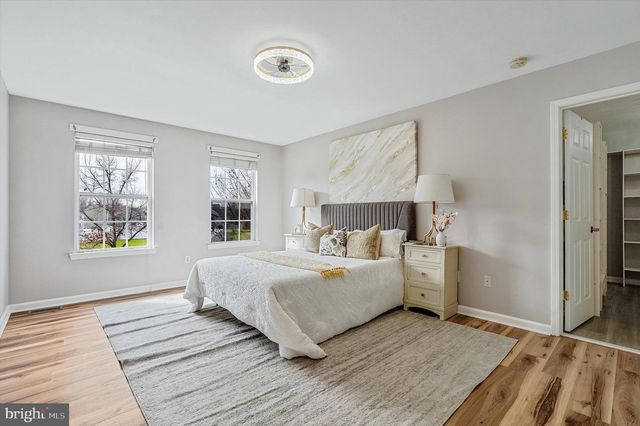 4 HARVEST LN, Pemberton, NJ 08068