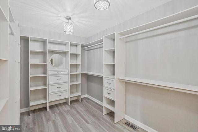 4 HARVEST LN, Pemberton, NJ 08068