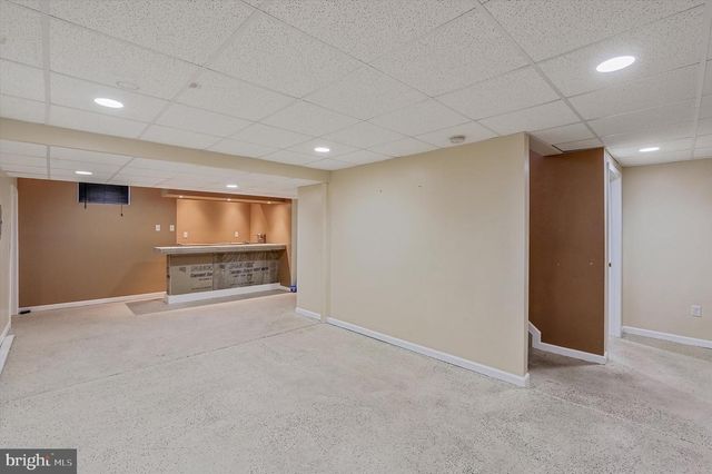 4 HARVEST LN, Pemberton, NJ 08068