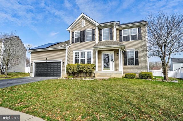 4 HARVEST LN, Pemberton, NJ 08068