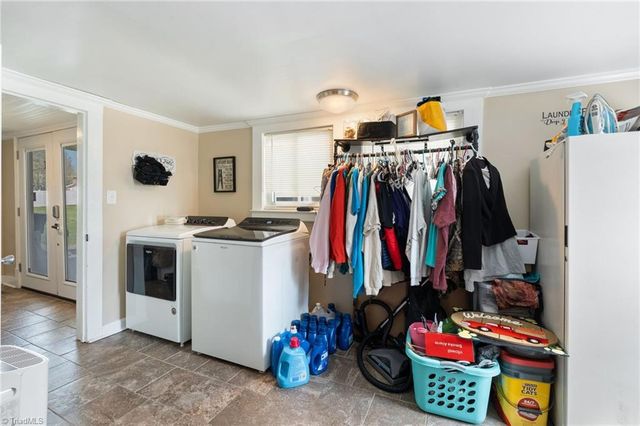 1430 Forrest Drive, Mount Airy, NC 27030