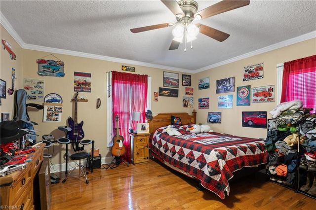 1430 Forrest Drive, Mount Airy, NC 27030