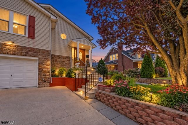 605 Corliss Ave, Phillipsburg Town, NJ 08865