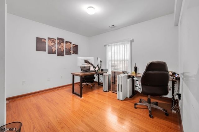 605 Corliss Ave, Phillipsburg Town, NJ 08865