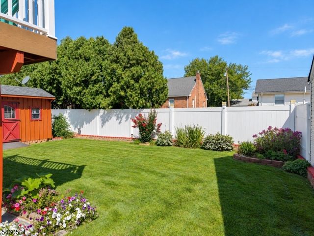 605 Corliss Ave, Phillipsburg Town, NJ 08865