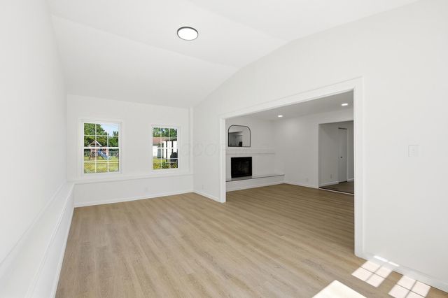 3389 Dillward Drive, Columbus, OH 43219