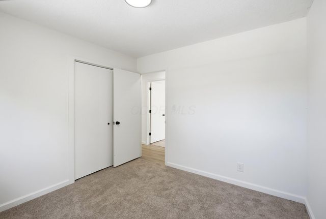 3389 Dillward Drive, Columbus, OH 43219