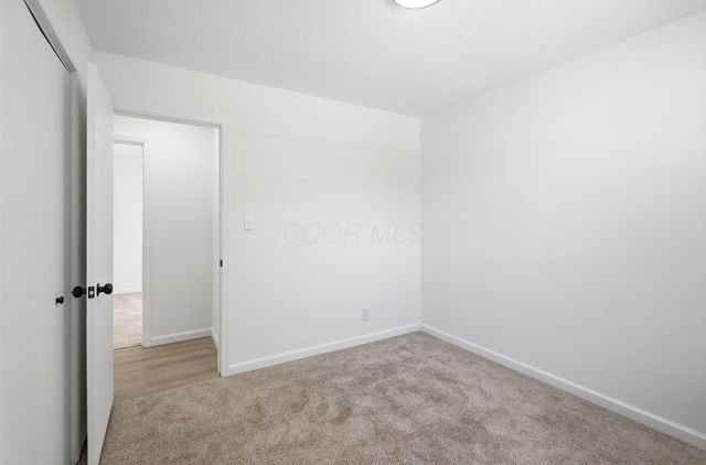 3389 Dillward Drive, Columbus, OH 43219