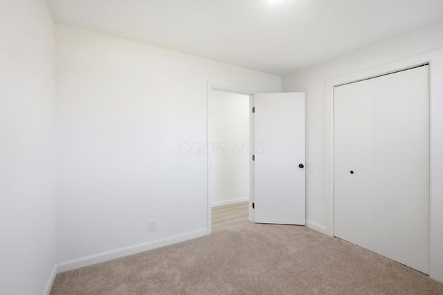 3389 Dillward Drive, Columbus, OH 43219