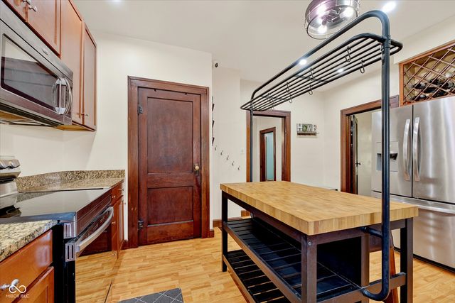 238 S Oakland Avenue, Indianapolis, IN 46201
