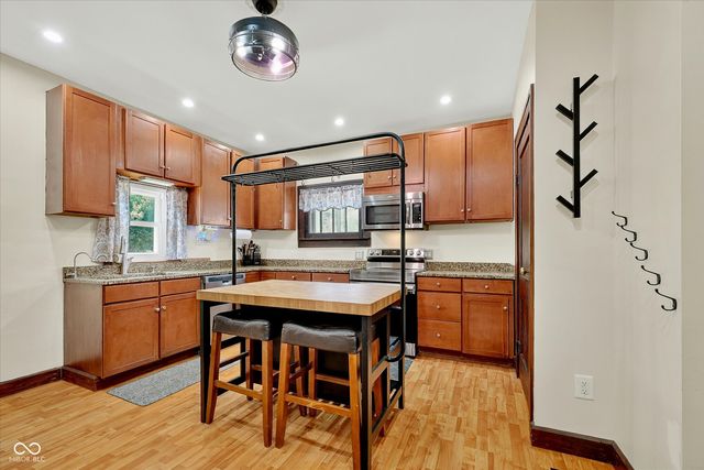 238 S Oakland Avenue, Indianapolis, IN 46201