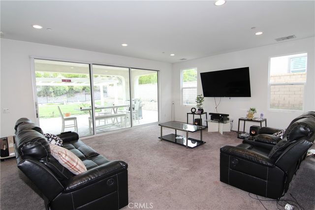 25085 Cypress Bluff Drive, Canyon Country, CA 91387