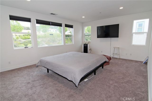 25085 Cypress Bluff Drive, Canyon Country, CA 91387