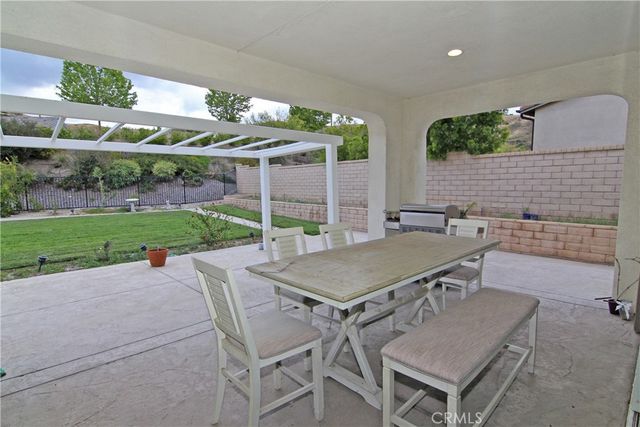 25085 Cypress Bluff Drive, Canyon Country, CA 91387