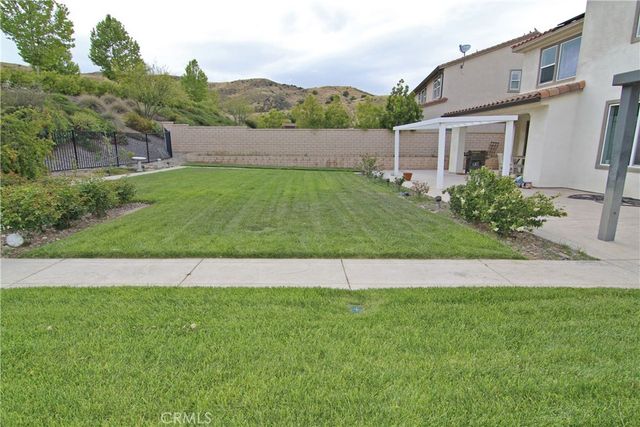 25085 Cypress Bluff Drive, Canyon Country, CA 91387