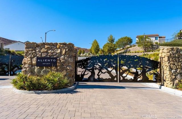 25085 Cypress Bluff Drive, Canyon Country, CA 91387