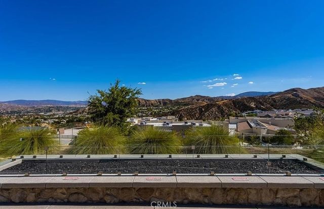 25085 Cypress Bluff Drive, Canyon Country, CA 91387