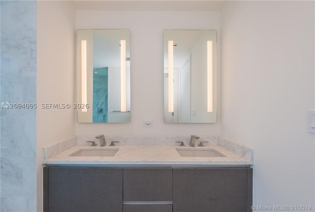 1451 Brickell Ave 4004, Miami, FL 33131