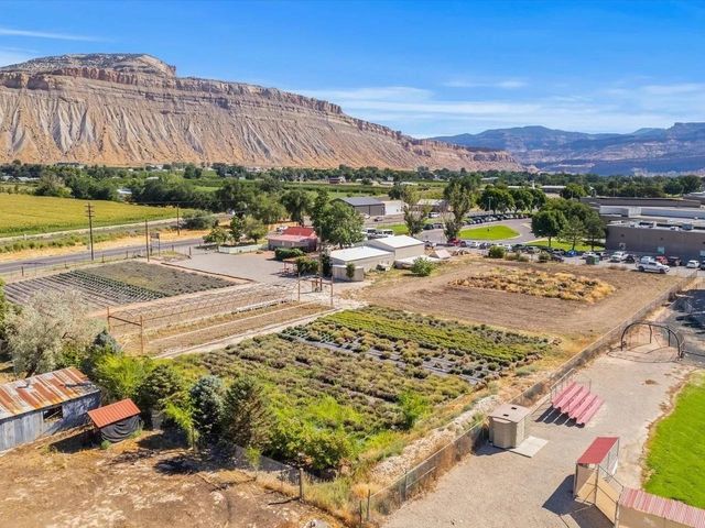 3669 G Road, Palisade, CO 81526