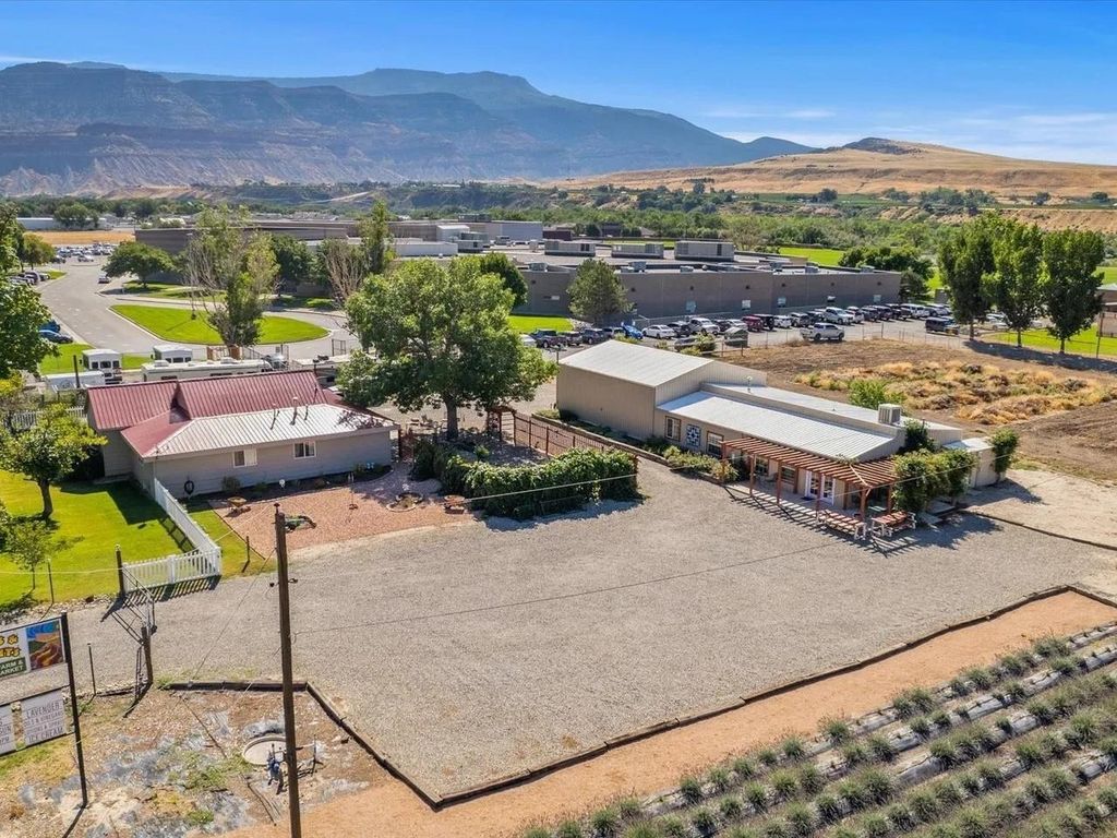 3669 G Road, Palisade, CO 81526