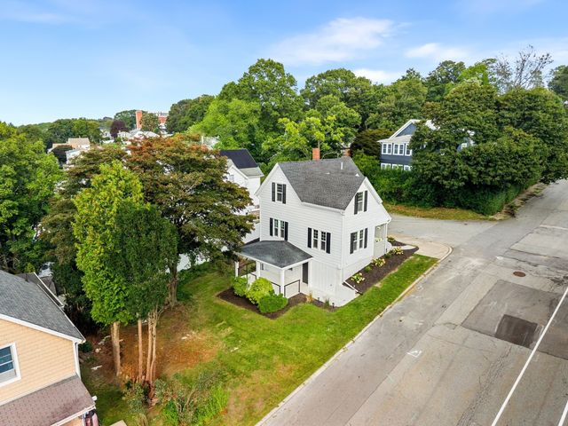 256 Weetamoe St., Fall River, MA 02720