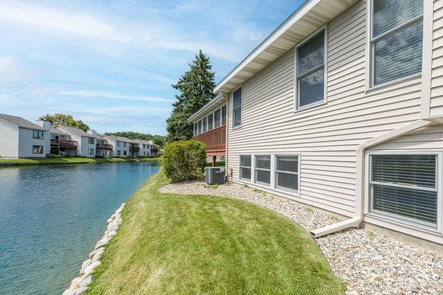 7600 Woodbridge Lane, Portage City, MI 49024