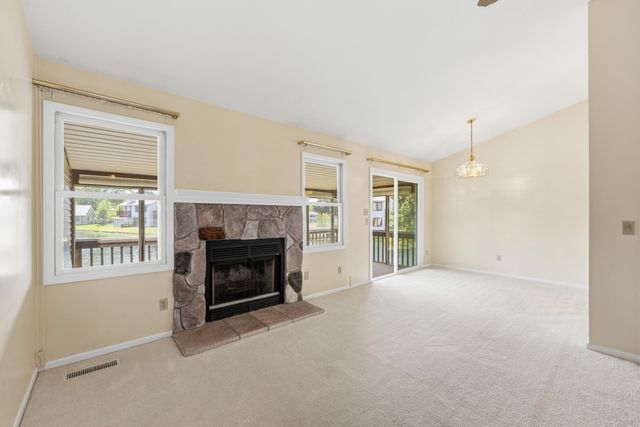 7600 Woodbridge Lane, Portage City, MI 49024